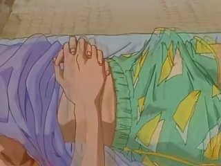 Blondin delicate hentai baben förförd i en utmärkt animen klämma