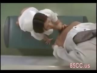 Paskudne pielęgniarka daje brudne wideo serwis do doc