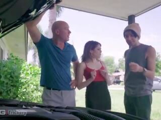 Trickery - Vivianne DeSilva Tricked By Sean Lawless Into xxx film For A New Car